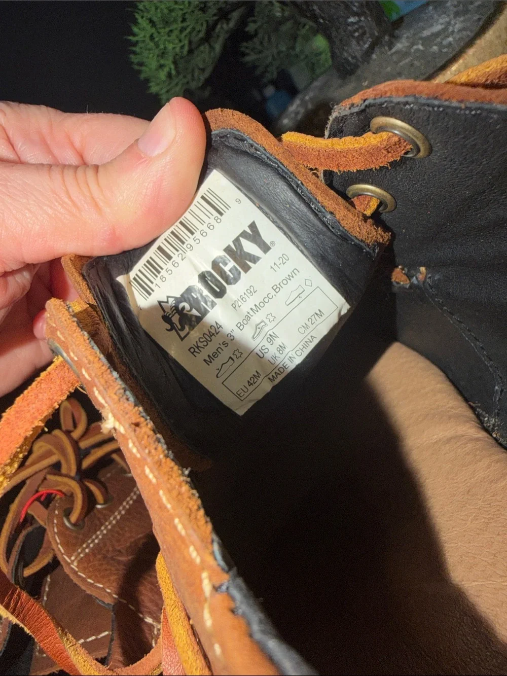 Rocky Men’s 9.5 Leather Boat Shoes Brown Vibram Lug Sole Moc Toe.